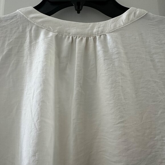 Monteau Los Angeles Sleeveless White Blouse M 100% Polyester Lightweight - Picture 7 of 8